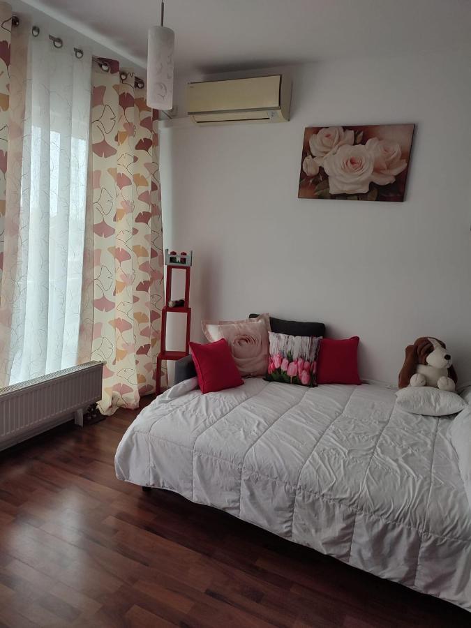1 Room Apartment In Titan بوخارست المظهر الخارجي الصورة